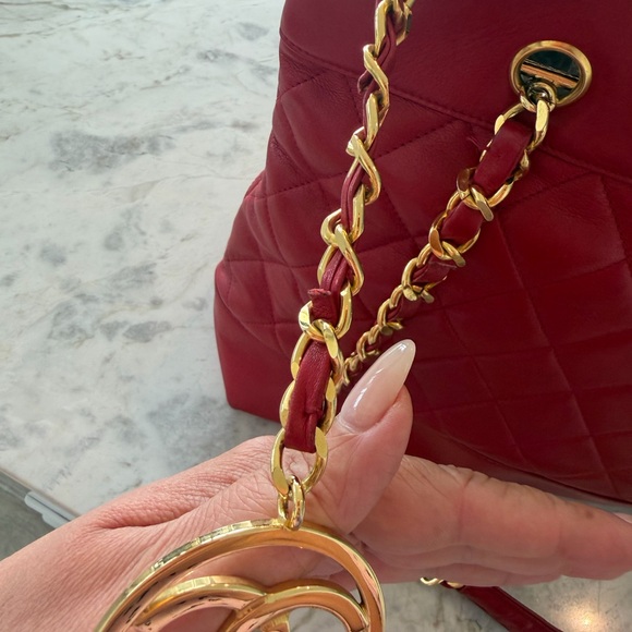 Chanel Red Quilted Chain Tote Bag with Gold Harware - Picture 10 of 16
